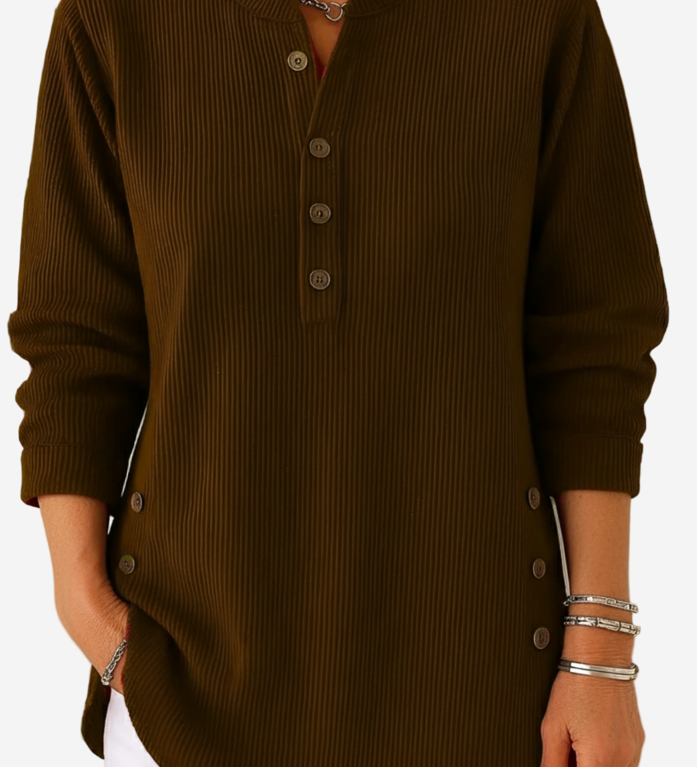 Taisie - Comfortable Sweater
